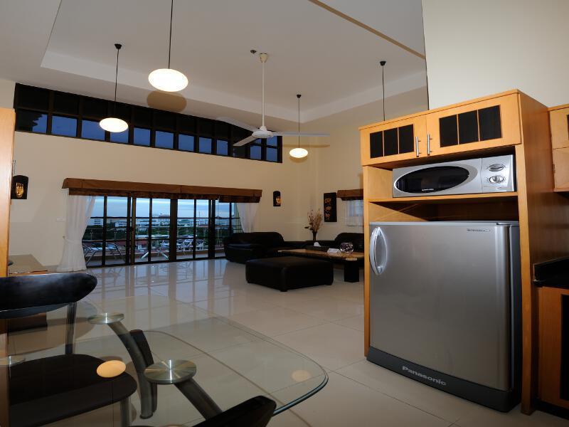 Royal Park Apartments Jomtien Beach Exterior foto